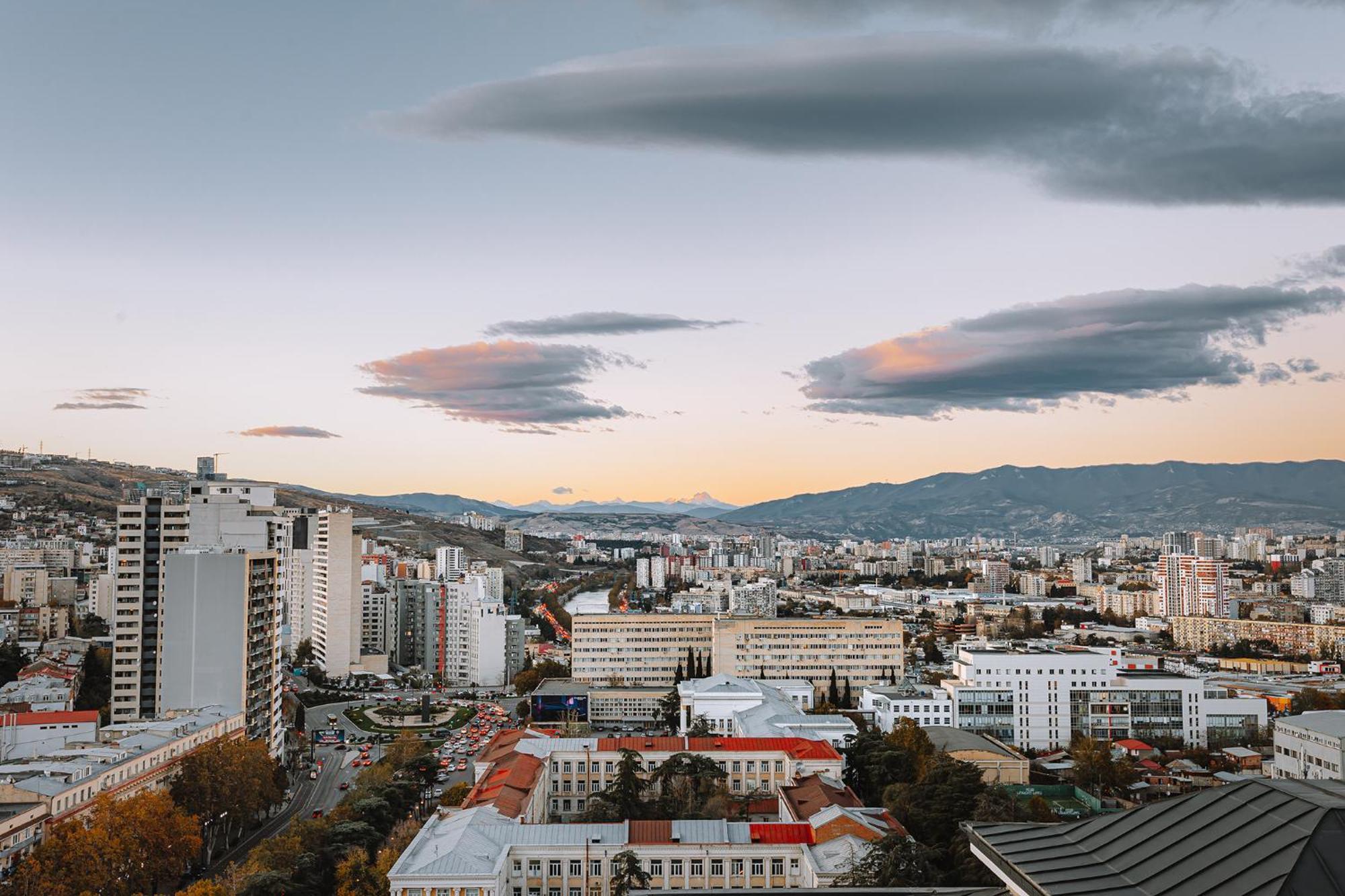 Hotel Sky Station Tbilisi Ngoại thất bức ảnh